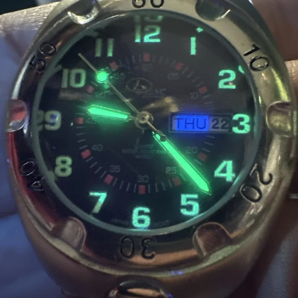 Working B.U.M Equipment Purple Dial Silver Tone Mens Watch Lume‎ 39mm Fit 7.5in